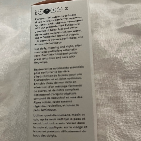 Beautycounter Countertime Mineral Boost Hydrating Essence, 1oz - Picture 5 of 6